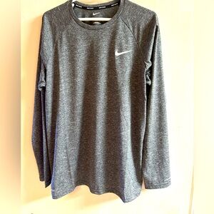 Men’s Nike Long Sleeve Dri Fit Shirt, Size L